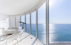 Furnished two-bedroom apartment with amazing ocean views in Sunny Isles Beach, Florida, USA for $1,050,000