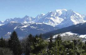 Plot with a building permit in a quiet area, near the ski lifts, Combloux, France for 620,000 €