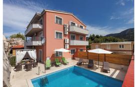 Comfortable villa with three terraces, a pool and sea views, near the beach, Podstrana, Splitsko-Dalmatia County, Croatia for 830,000 €