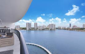 Furnished apartment with a terrace and an ocean view in a residential complex with a swimming pool and a spa, Aventura, USA for $2,750,000