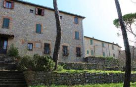 Traditional stone castle in Montegabbione, Umbria, Italy for 900,000 €