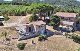 Restored manor with an olive plantation in Suvereto, Tuscany, Italy for 1,980,000 €