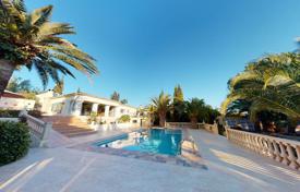Spacious renovated villa with a swimming pool, Alicante, Spain for 675,000 €