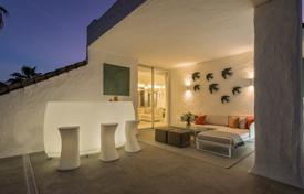 Duplex Penthouse for sale in Alcazaba, Marbella — Puerto Banus for 2,300,000 €