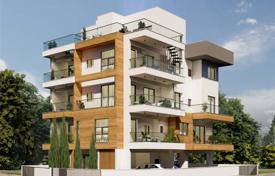 New residence near the beach and the marina, Limassol, Cyprus for From 400,000 €