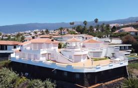 Magnificent villa in a neoclassical style on the beachfront, Los Realejos, Tenerife, Spain for 2,500,000 €