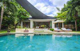 Light and spacious villa with a swimming pool in the area of Kerobokan, Bali, Indonesia for $3,850 per week