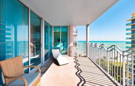 Renovated two-bedroom apartment with ocean views in the center of Miami Beach, Florida, USA for $2,000,000