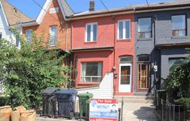 Terraced house – Euclid Avenue, Toronto, Ontario,  Canada for C$1,689,000