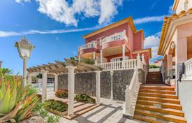 Three-level townhouse near the beach in El Medano, Tenerife, Spain for 465,000 €