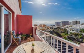 Duplex furnished townhouse with sea views in Playa Paraiso, Tenerife, Spain for 440,000 €