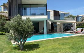 5 rooms 2 living rooms 5 bathrooms 400 m² - Private beach/pier, luxury social faclities and restaurants for 4,000,000 €
