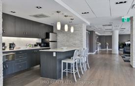 Apartment – Dundas Street West, Toronto, Ontario,  Canada for C$861,000
