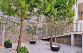 Apartment – Dobrota, Kotor, Montenegro for 210,000 €