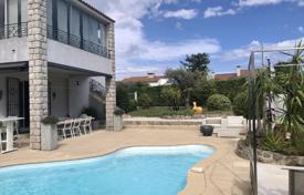 Detached house – Le Cannet, Côte d'Azur (French Riviera), France for 1,490,000 €