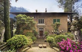 Fine historic villa for sale in Fiesole close to central Florence for 12,000,000 €
