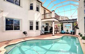 Townhome – West End, Miami, Florida,  USA for $925,000