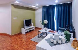 2 bed Condo in Bangkok Horizon Ramkhamhaeng Huamak Sub District for $116,000