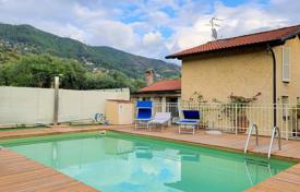 Duplex villa with a pool in Pietrasanta, Tuscany, Italy for 950,000 €