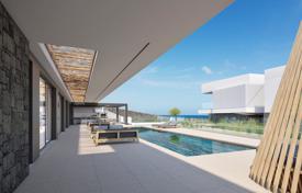 Modern Luxury Villa with Breathtaking Sea Views for 2,500,000 €