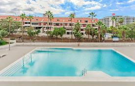 Bright one-bedroom apartment in Playa de las Americas, Tenerife, Spain for 263,000 €