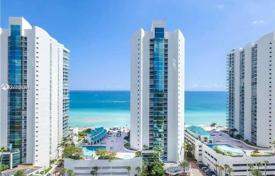 Spacious apartment with ocean views in a residence on the first line of the beach, Sunny Isles Beach, Florida, USA for $1,350,000