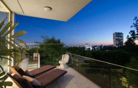 Beautiful 2 story villa, breathtaking views, ultra modern, close to entertainment for $9,900 per week