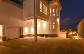 Terraced house – Telde, Canary Islands, Spain for $4,300 per week