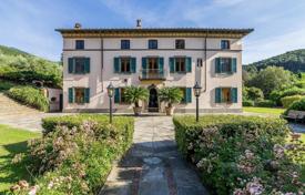 Historical villa used as a boutique hotel located near Lucca, Tuscany, Italy for 3,500,000 €