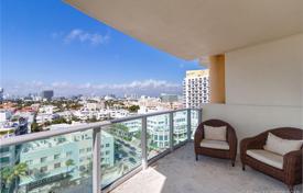 Bright apartment with ocean views in a residence on the first line of the beach, Miami Beach, Florida, USA for $929,000