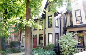Terraced house – Old Toronto, Toronto, Ontario,  Canada for 1,654,000 €